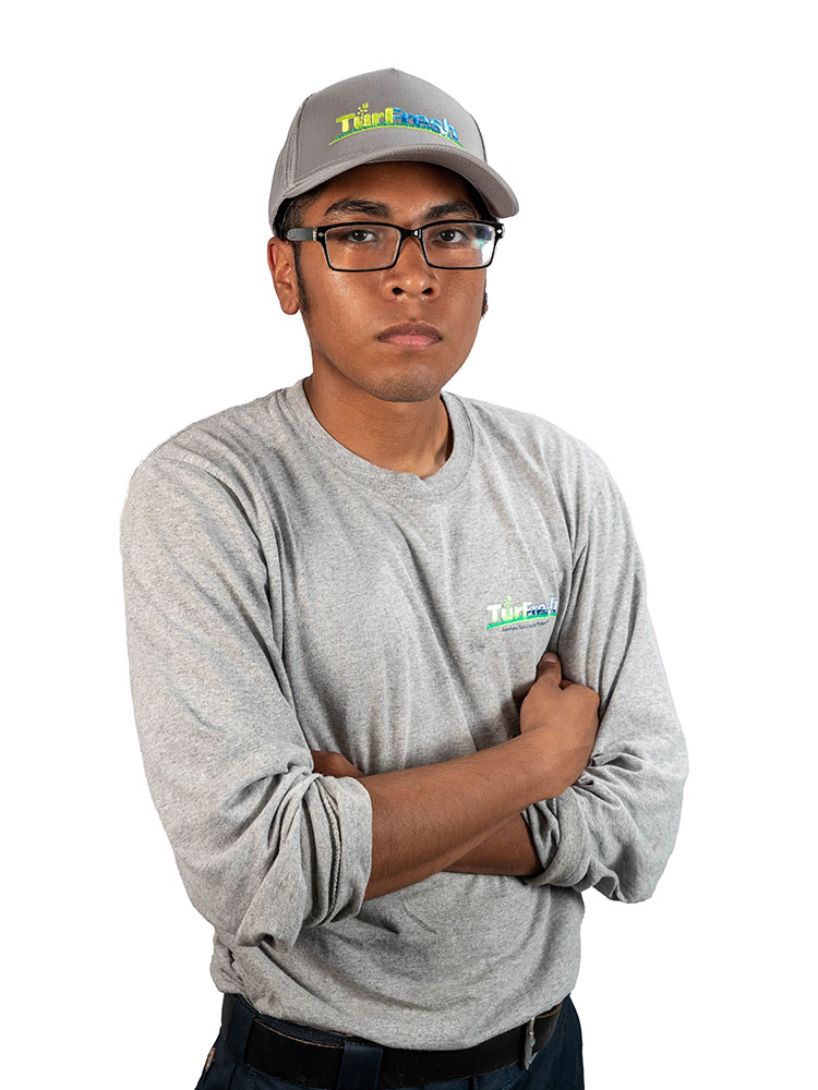 Johnny Flores – Service Technician | Turfresh Johnny Flores - Service Technician