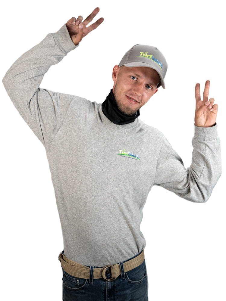 Turfresh | Dillian Ninmann – Service Technician Service Technician - Dillian Ninmann