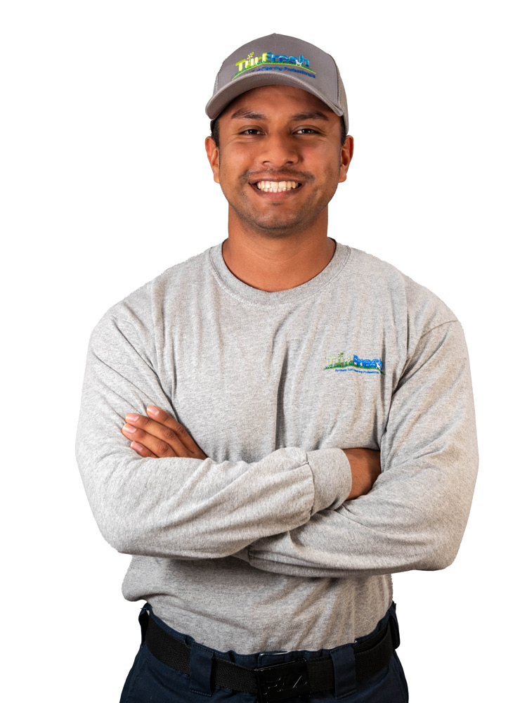 Cruz Tonix – Service Technician | Turfresh Cruz Tonix - Service Technician