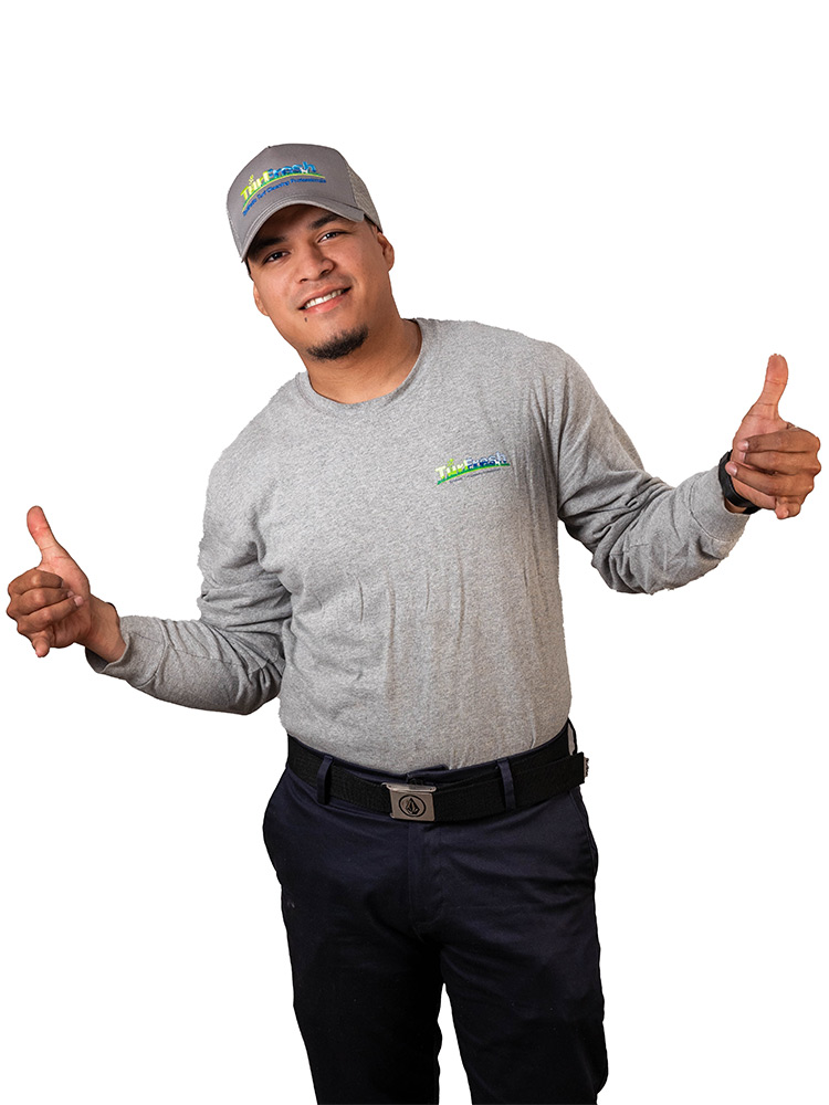 Turfresh | Luis Gonzalez – Service Technician Service Technician - Luiz Gonzalez